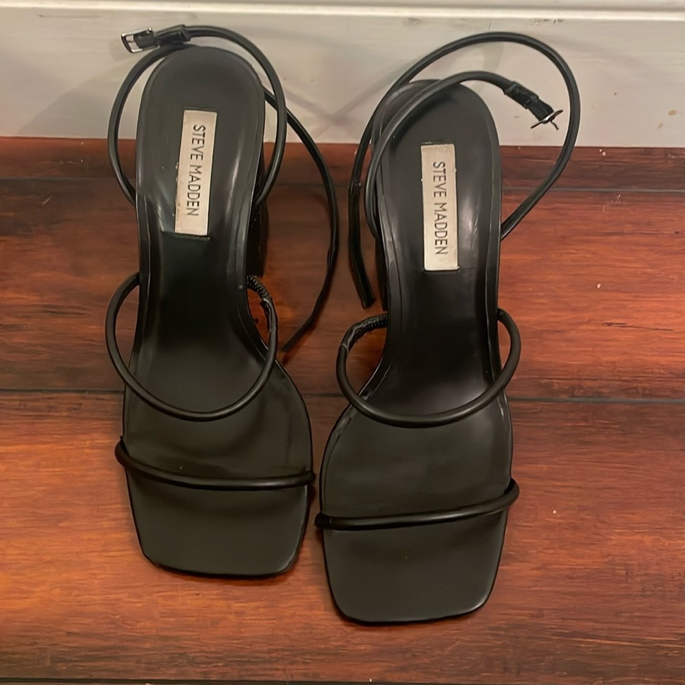 Steve Madden KINSLEY BLACK Heels